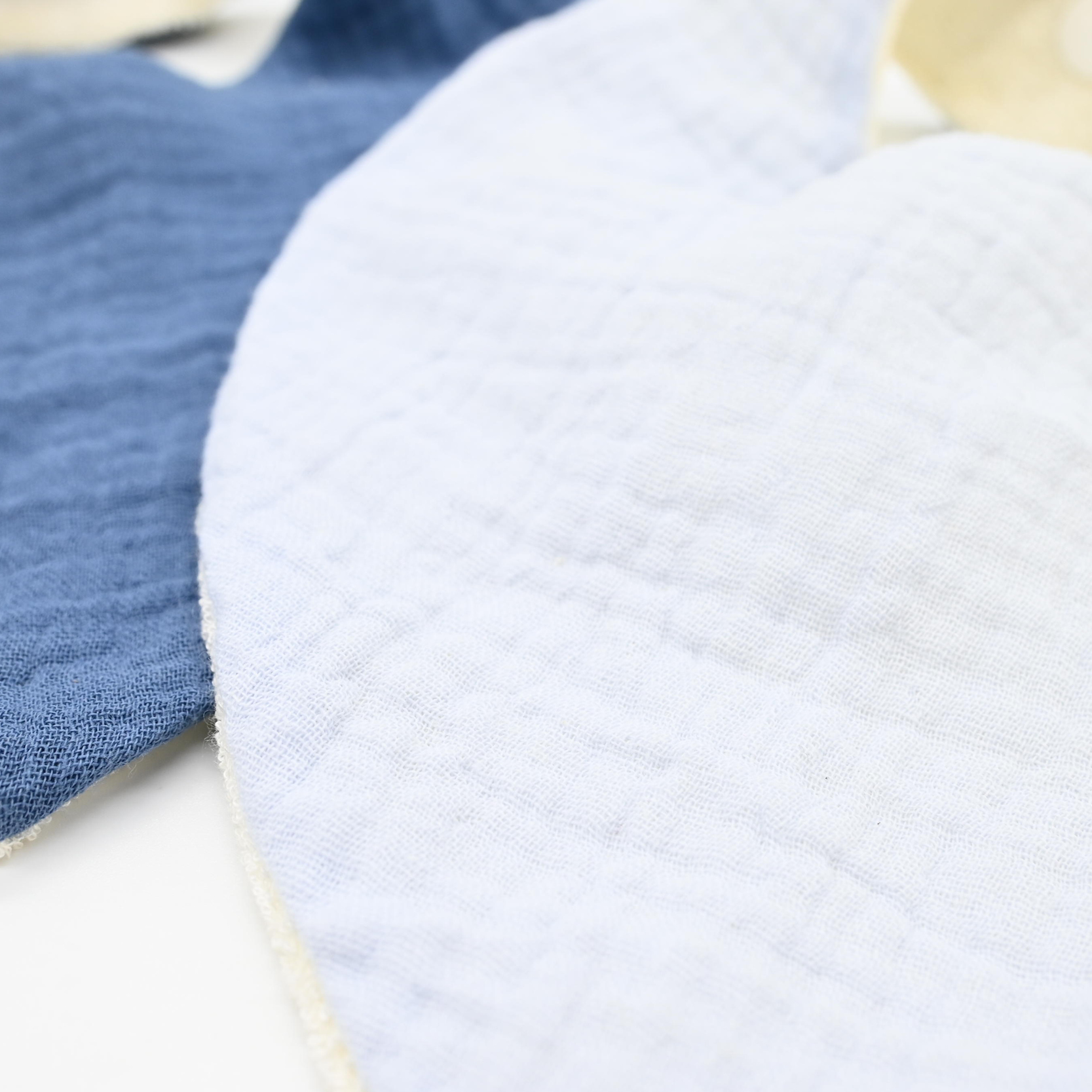 Lot de 6 bavoirs bandanas, idéal salive poussée dentaire - Gaze de coton et bambou - A choisir – Image 5