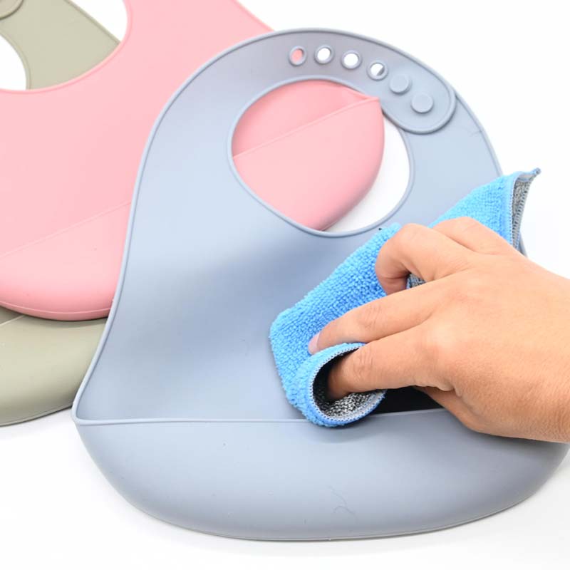 Lot de 3 bavoirs en silicone avec récupérateur - coloris au choix – Image 7
