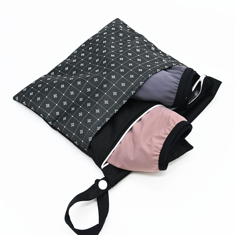 Pochette double (transport culotte menstruelle / serviette lavable) – Carreaux d'antan