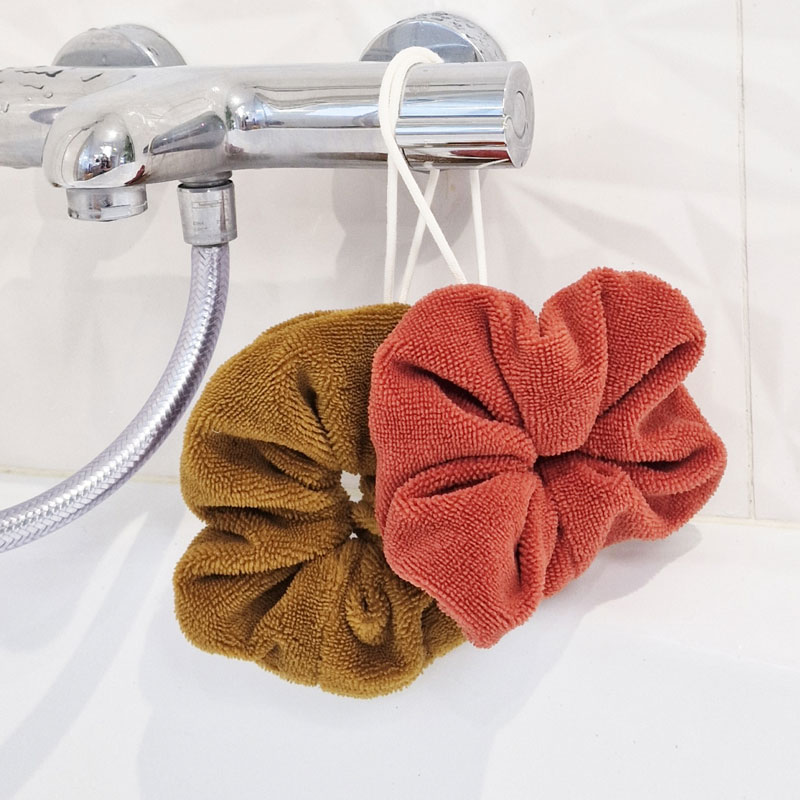Fleur de douche en bambou lavable et durable – Image 3