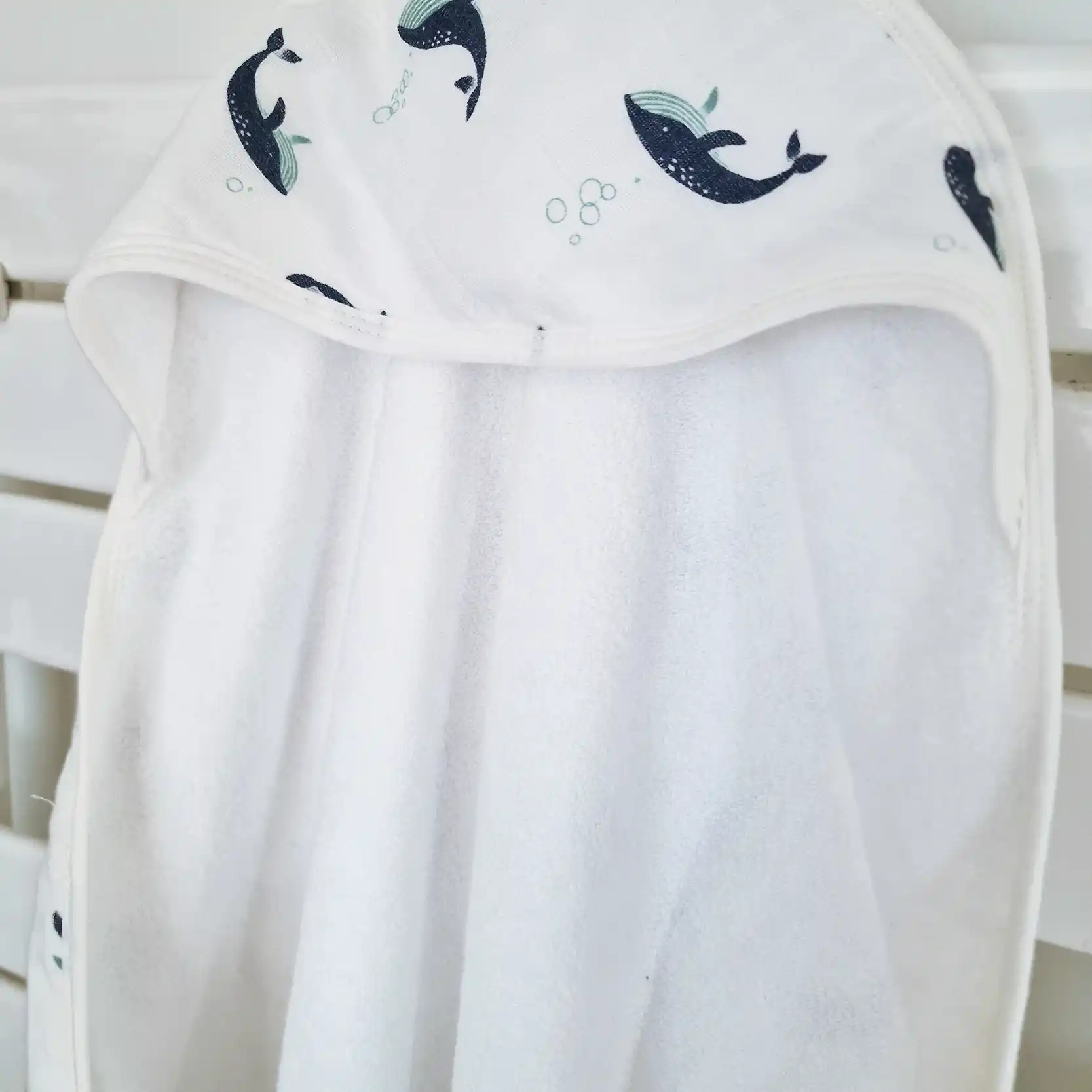 Cape de bain ultra épaisse et absorbante bébé 75x75 cm – Image 5