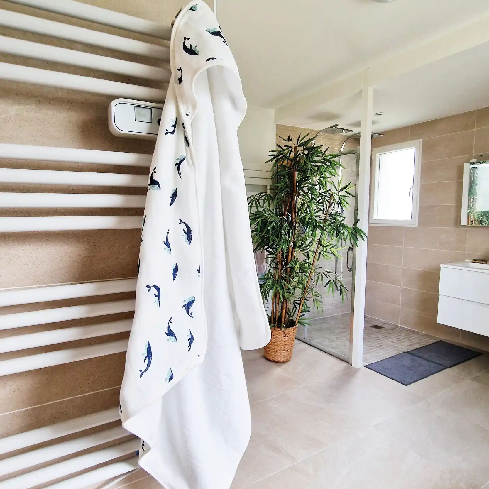 Cape de bain ultra épaisse et absorbante bébé 75x75 cm