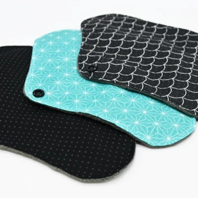 15 serviettes lavables (Gamme S) – Flux léger à moyen – Mypads