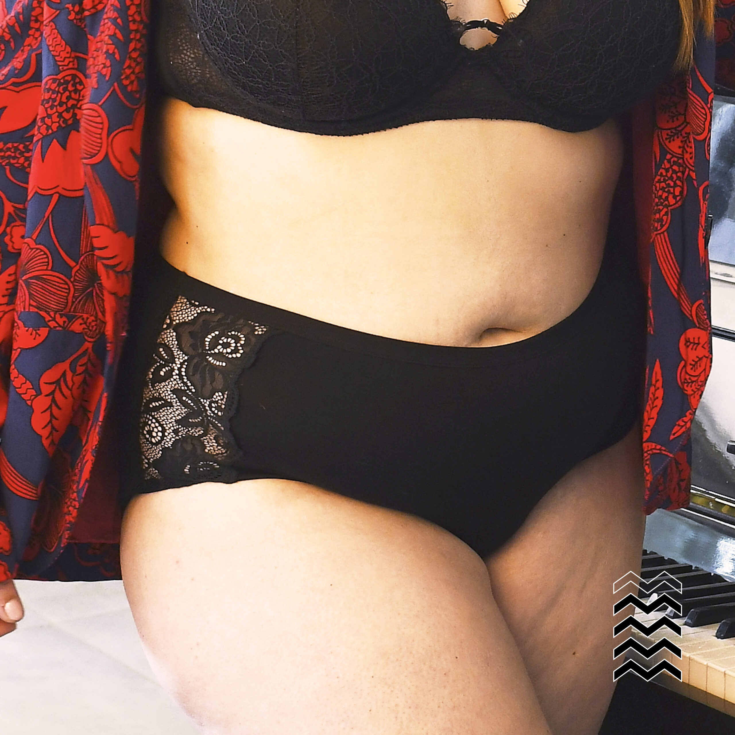 Culotte menstruelle taille haute Astrée - Flux fort - Grande Taille – Image 3