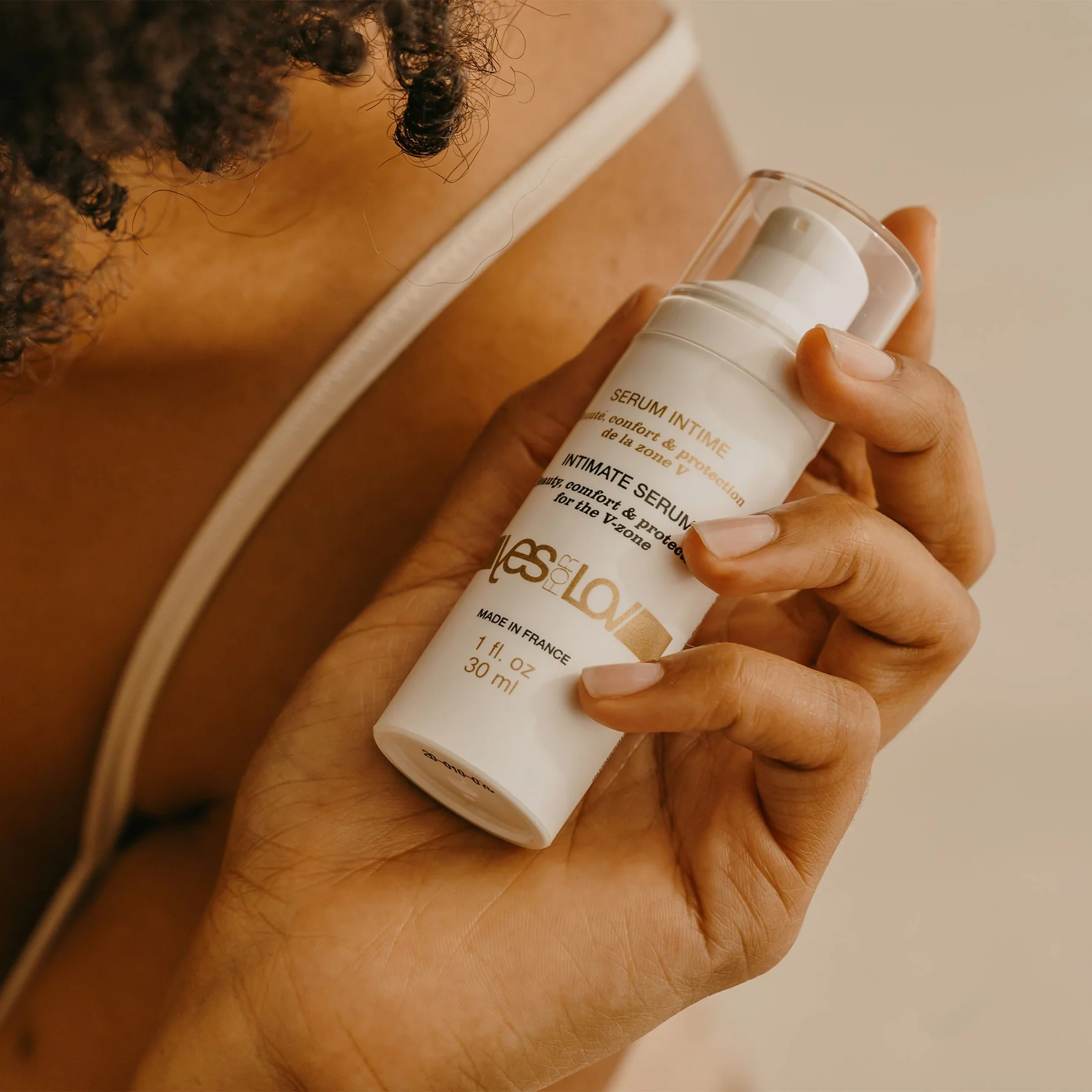 Sérum intime apaisant et hydratant pour la vulve - YESforLOVE